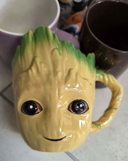 Photo of free 14 Various Mugs (Chelmer Village CM2) #4