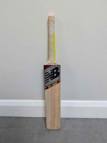 Photo of free Kids cricket bat (W7) #2