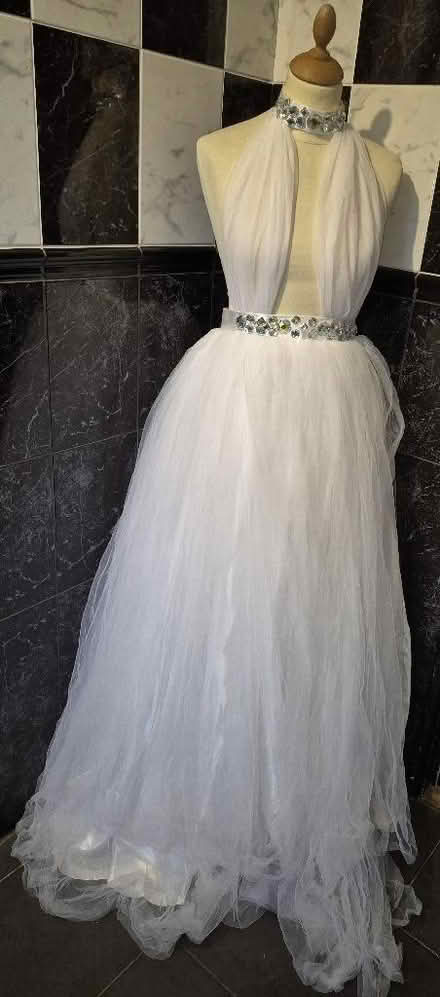 Photo of free Wedding Dress Costume Carnival (Hollinswood TF3) #1