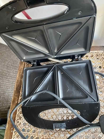 Photo of free Sandwich toaster (St Cross SO23) #2
