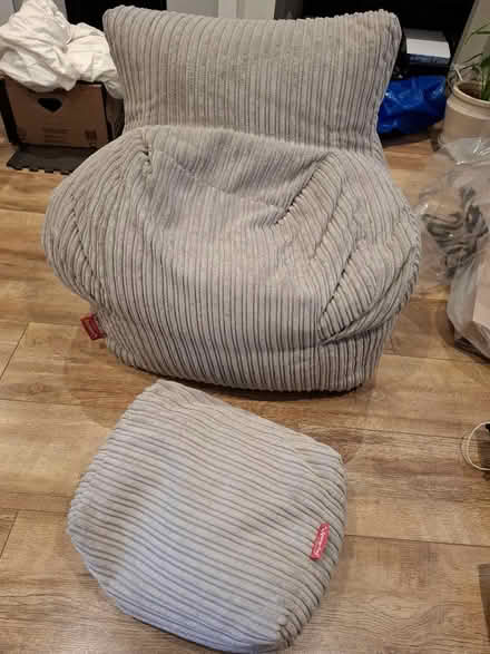 Photo of free Lounge pug bean bag (Headington OX3) #1