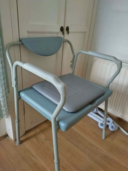 Photo of free Commode - Bariatric - XL (Bowerham LA1) #1