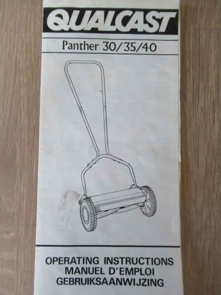 Photo of free Lawn mower (London Fields, E8) #2