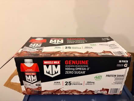 Photo of free Muscle Milk - Chocolate (Lville near JamesRd/Lville Hwy) #1