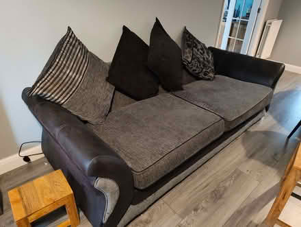 Photo of free Grey sofa (Billington LU7) #1