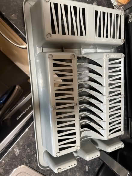 Photo of free Kitchen draining rack (Carshalton) #3