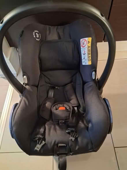 Photo of free Maxi Cosi citi baby car seat (Dundrum) #1