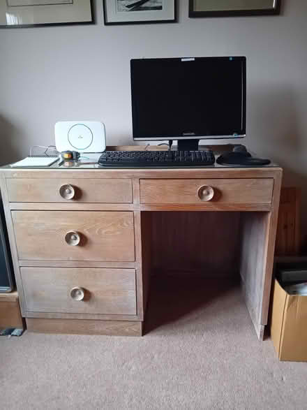 Photo of free Desk (Wickham PO17) #1
