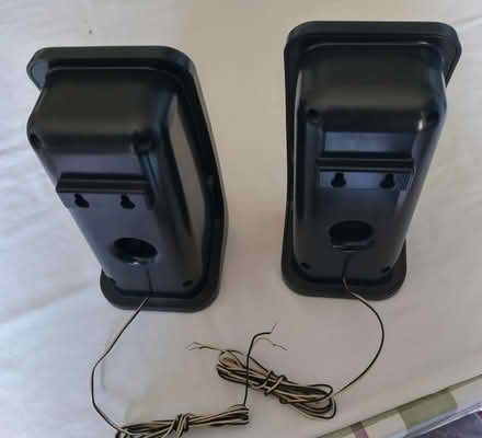 Photo of free 2 small loud speakers (Hereford HR4) #1