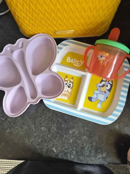 Photo of free Children's plates (LE77AD) #1