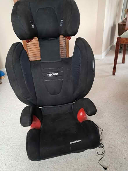 Photo of free Child's car seat (Knebworth SG3) #2