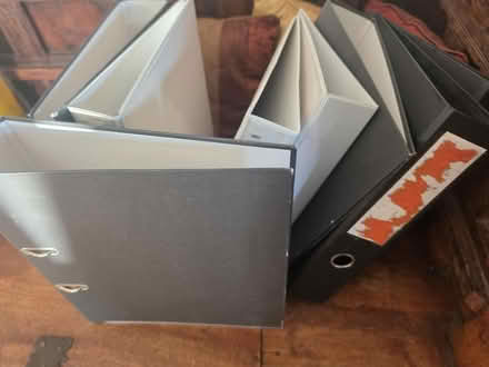 Photo of free A4 binders & Files (Croydon, CR0) #4