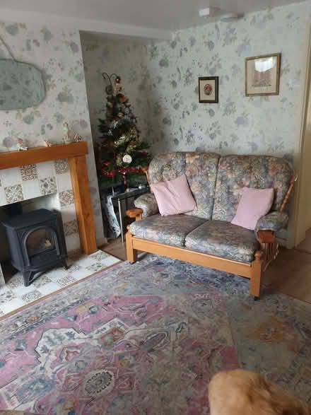 Photo of free 3 Piece suite (Saham Toney IP25) #2