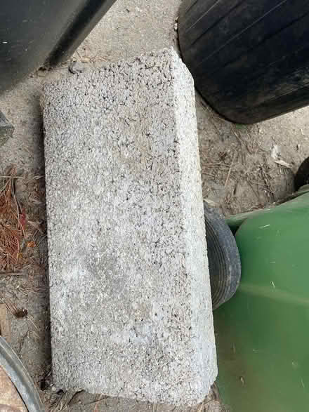 Photo of free Unused breeze block (BA2 Peasedown) #1