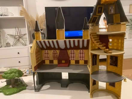 Photo of free Harry Potter Hogwarts castle (Hampton TW12) #3