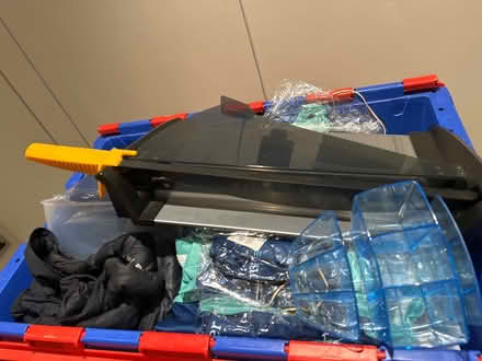 Photo of free guillotine (W2 2ET) #1