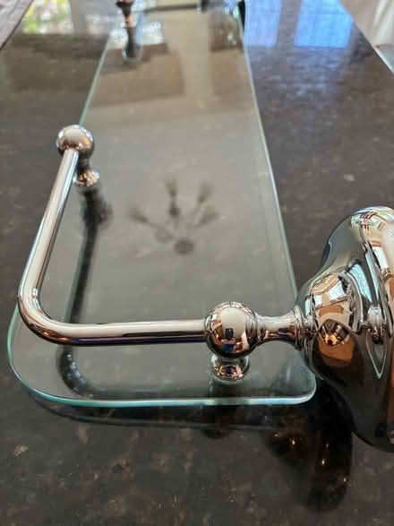 Photo of free bathroom shelf (Pinner HA5) #2