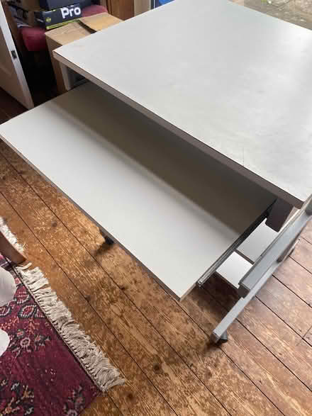 Photo of free Computer desk (BH7) #2