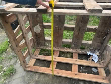 Photo of free log storage (Blindley Heath) #4