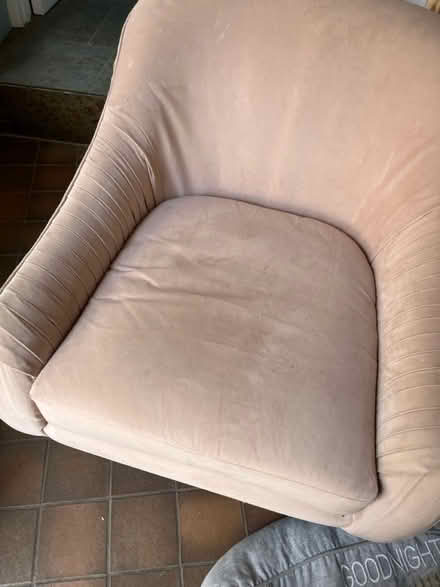 Photo of free Upholstered velour chair (Pickering YO18) #2