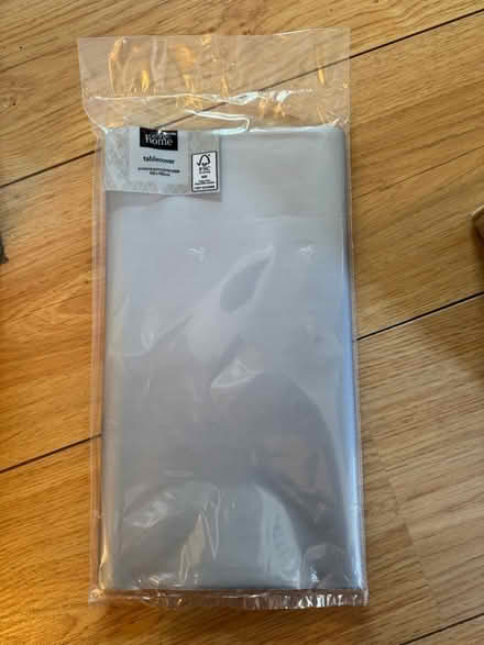 Photo of free Tablecovers x10 (DA3 New Ash Green) #2