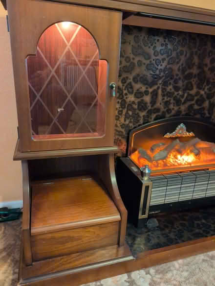Photo of free Electric Fire Surround and Fire (Kirton PE20) #2