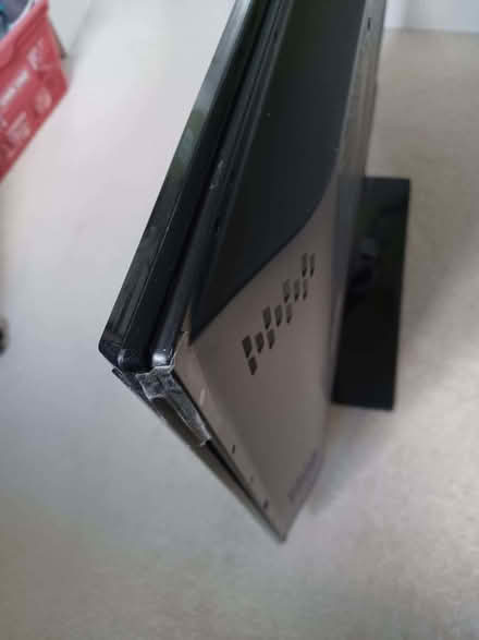 Photo of free Samsung 43inch tv (Bowerhill SN12) #3