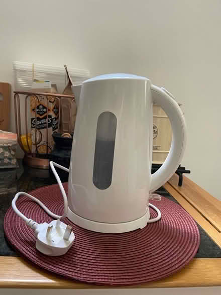 Photo of free Kettle (South Kensington SW7) #1
