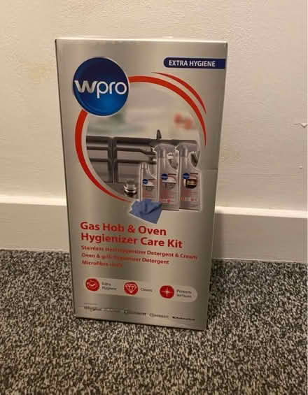 Photo of free WPRO Gas Hob & Oven Care Kit (Jennett's Park RG12) #1