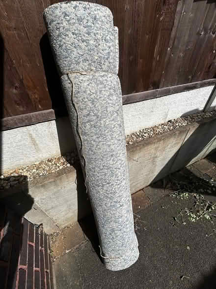 Photo of free Good quality carpet and underlay (Ng9 3qs) #3