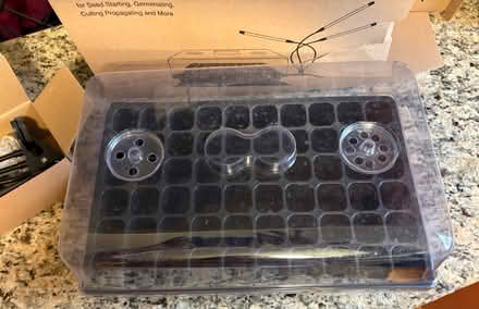 Photo of free Seed starter kit with grow light (Columbia MD) #3