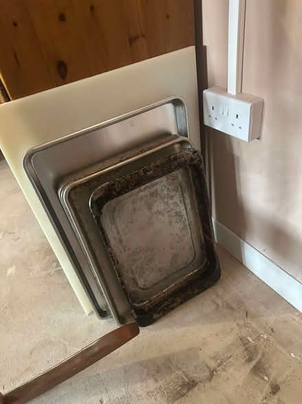 Photo of free Assorted Kitchenware - Plates, Cups, Bowls, Pots, Pans (Hulme Walfield CW12) #4