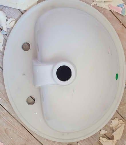 Photo of free Orbit 21 Basin (HP2 5JJ) #3