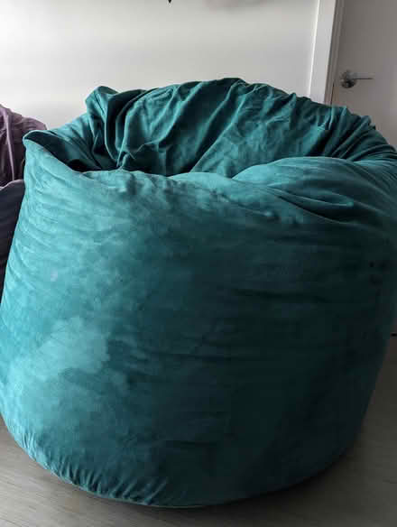 Photo of free XL Microfiber sack lounger (Haller Lake/Ingraham (N Sea)) #2