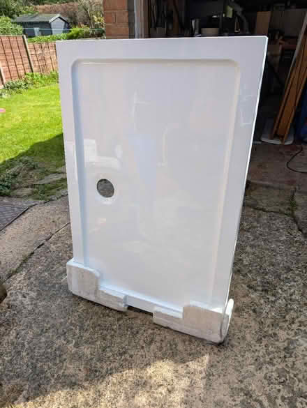 Photo of free Shower tray 1200x800 (High Lane SK6) #1