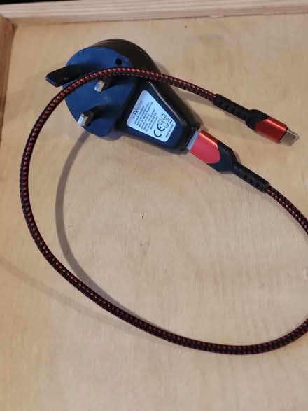 Photo of free Plug in charger with new USB cable (East Finchley N2) #1