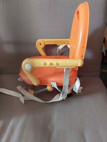 Photo of free booster seat (Cornwall AONB TR19) #1