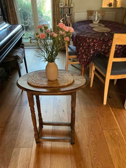 Photo of free Small oval side table (Headington OX3) #1