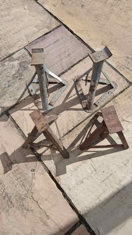 Photo of free 2 sets of car axle stands (Ellesmere port, Chester) #1