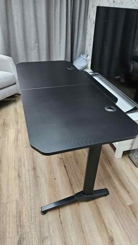 Photo of free Gaming/Office Desk (Romsey, Hampshire) #1