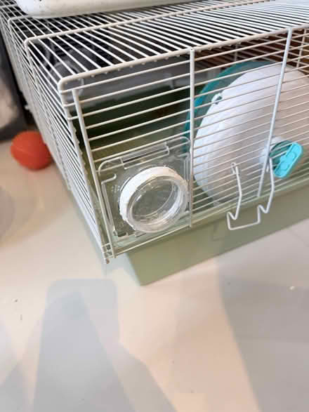 Photo of free Cage (Priory close HA4) #2