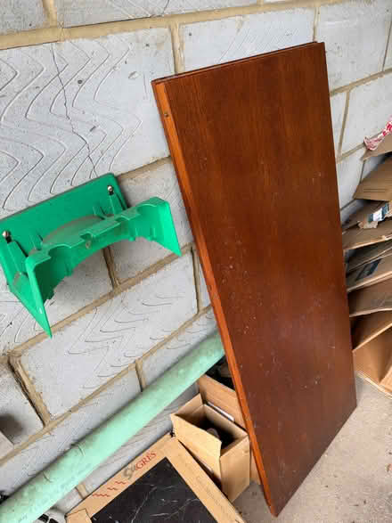 Photo of free Dining table and 7 chairs (Rayleigh SS6) #1