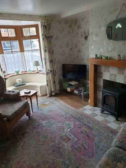 Photo of free 3 Piece suite (Saham Toney IP25) #1