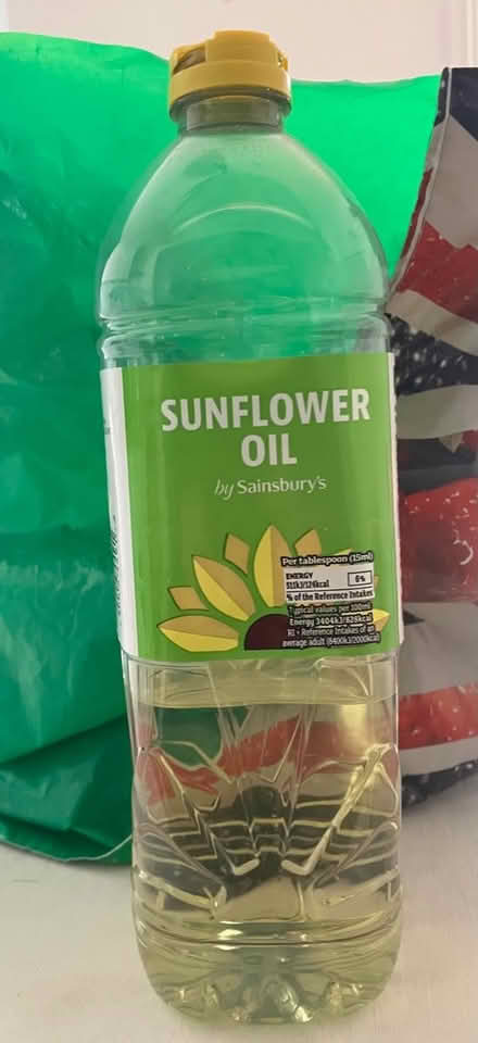 Photo of free Unused sunflower oil (Brighton BN2) #2