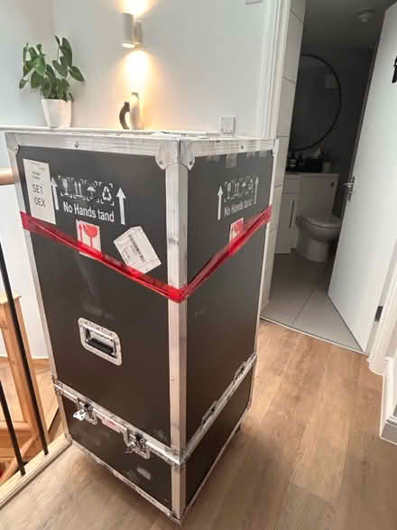 Photo of free Box for delivery (Se10ex) #1