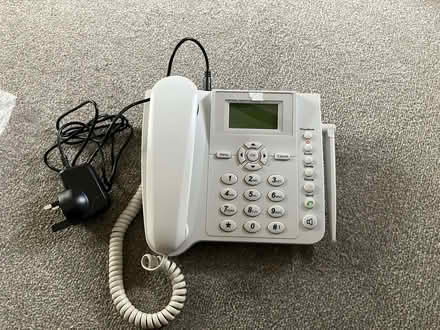 Photo of free 3G Deskphone (Kemberton TF11) #1