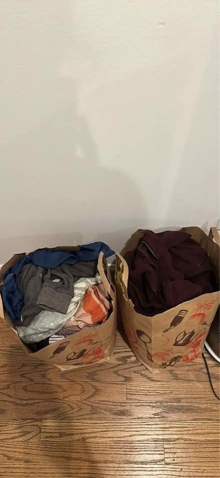 Photo of free Random clothing (Bloomingdale) #1