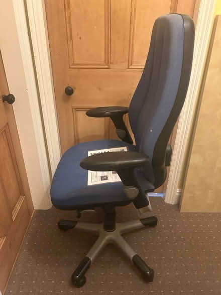Photo of free Blue office chair (Kirkby in Ashfield NG17) #2
