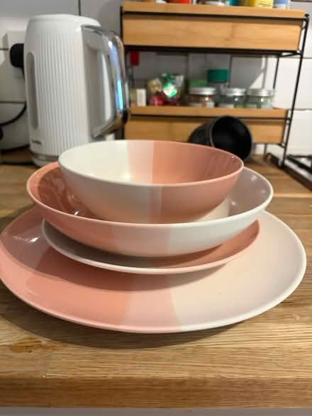 Photo of free Crockery (x16) (Denmark Hill SE5) #2