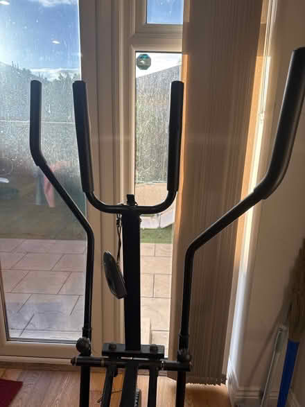 Photo of free Exercise cycle (Tw32db) #2